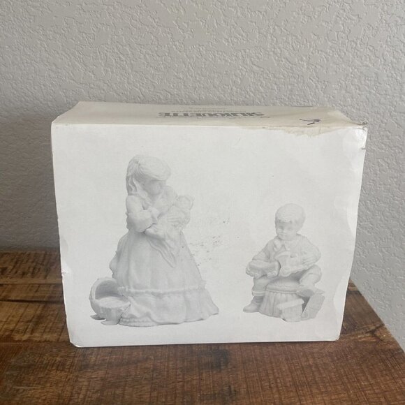 Department 56 Winter Silhouette Christmas Presents 78050 Kids Porcelain w/ Box - Picture 2 of 11